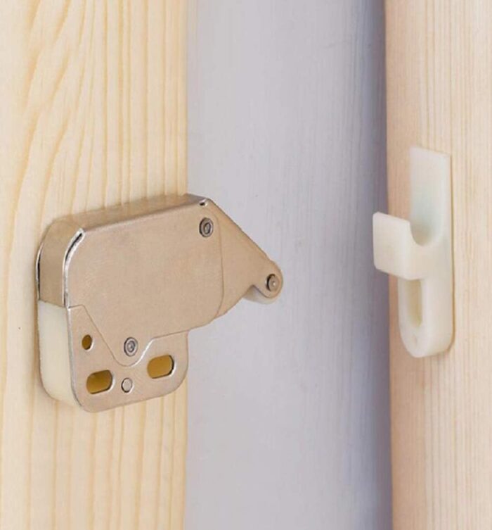 Automatic Spring Snap Latch for Cabinet Door Furniture Safety Lock