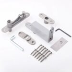 Self closing pivot door hinge