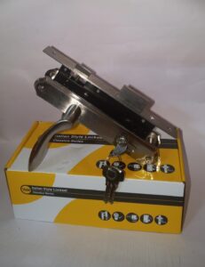 yale Apollo silver lock