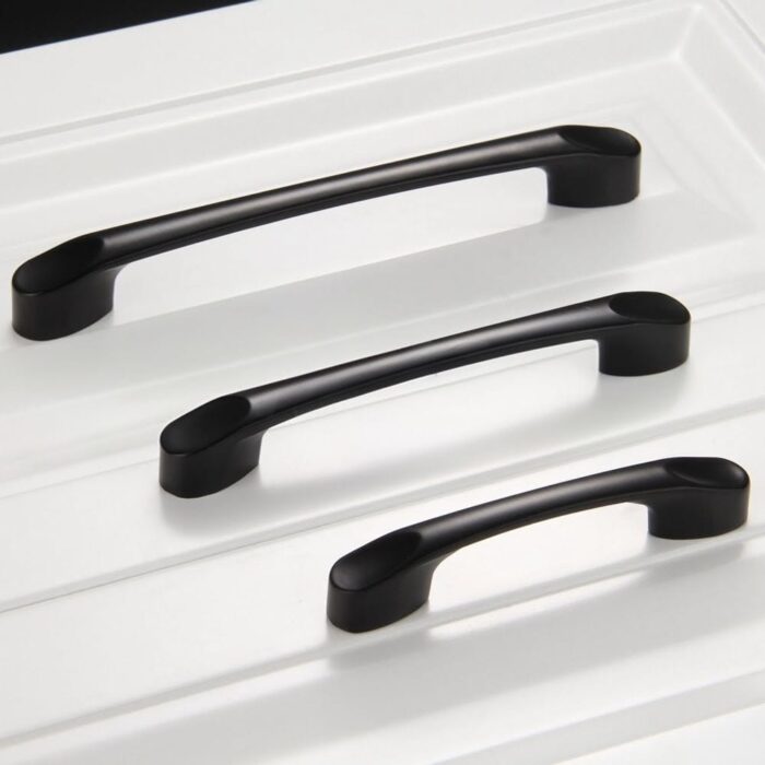 96 mm hole to hole cabinet handle