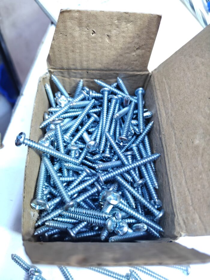 1.5 self tapping screws