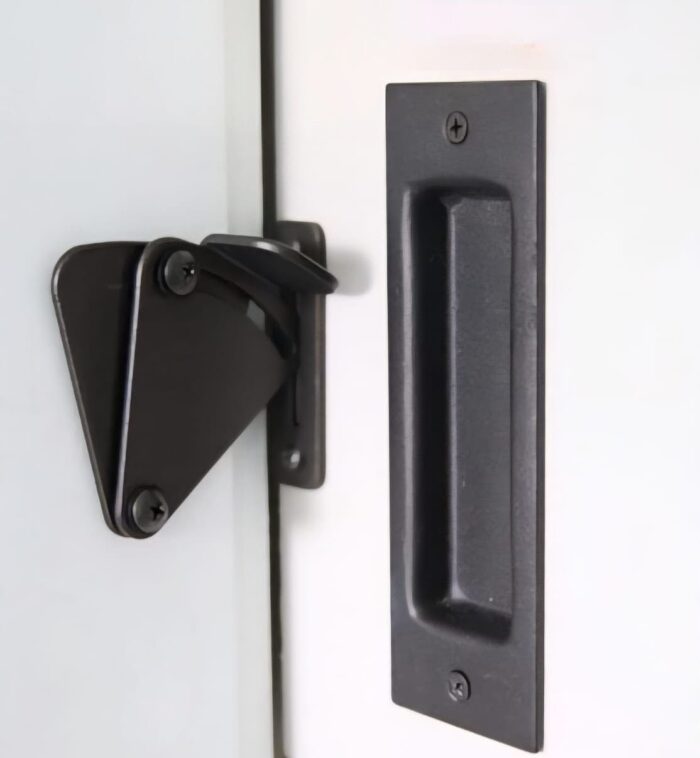 Concealed barn door handle with lock Concealed barn door handle with lock