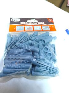 M10 wall plug - 50 pcs