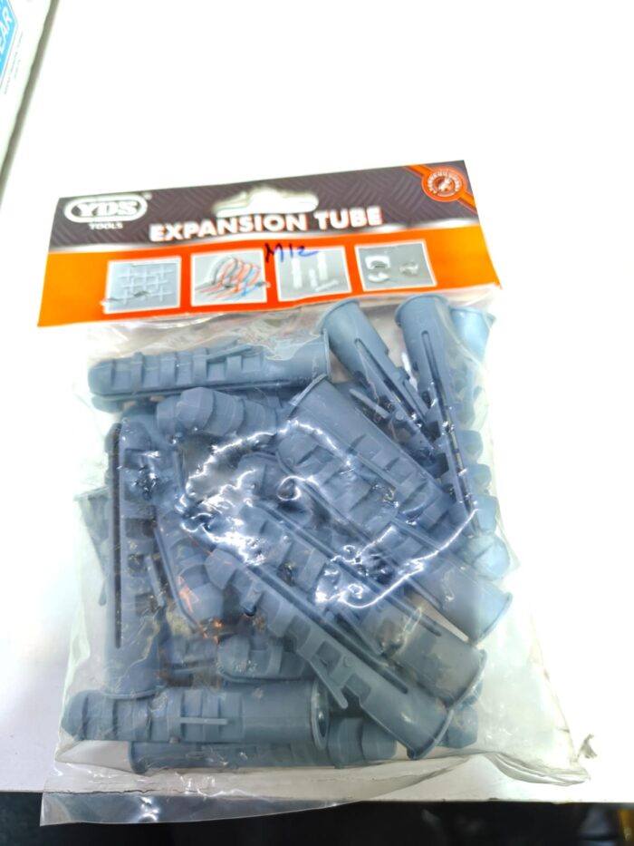 M12 wall plug - 25 pc M12 wall plug - 25 pc